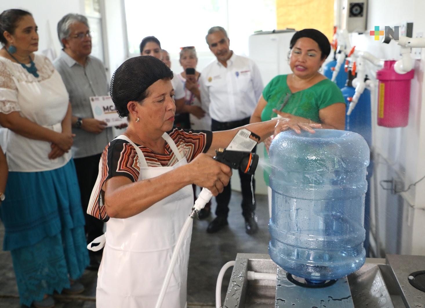 Mujeres reciben el 92% de los programas sociales del gobierno estatal