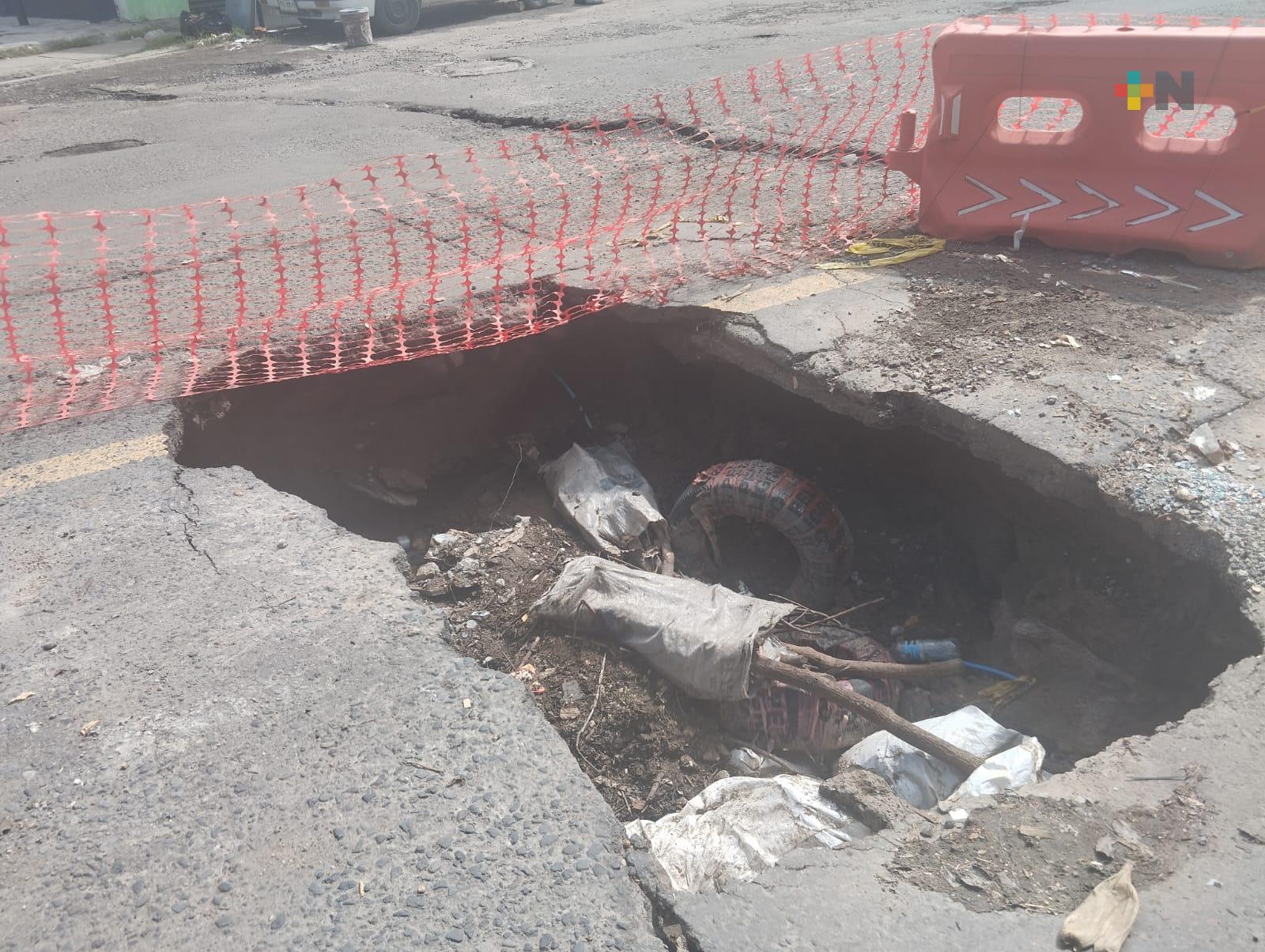 Hundimiento pone en riesgo a pobladores de colonia López Arias