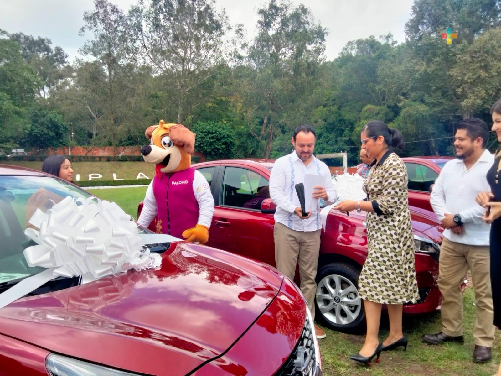 Entrega Sefiplan estímulos «Veracruz premia tu cumplimiento»