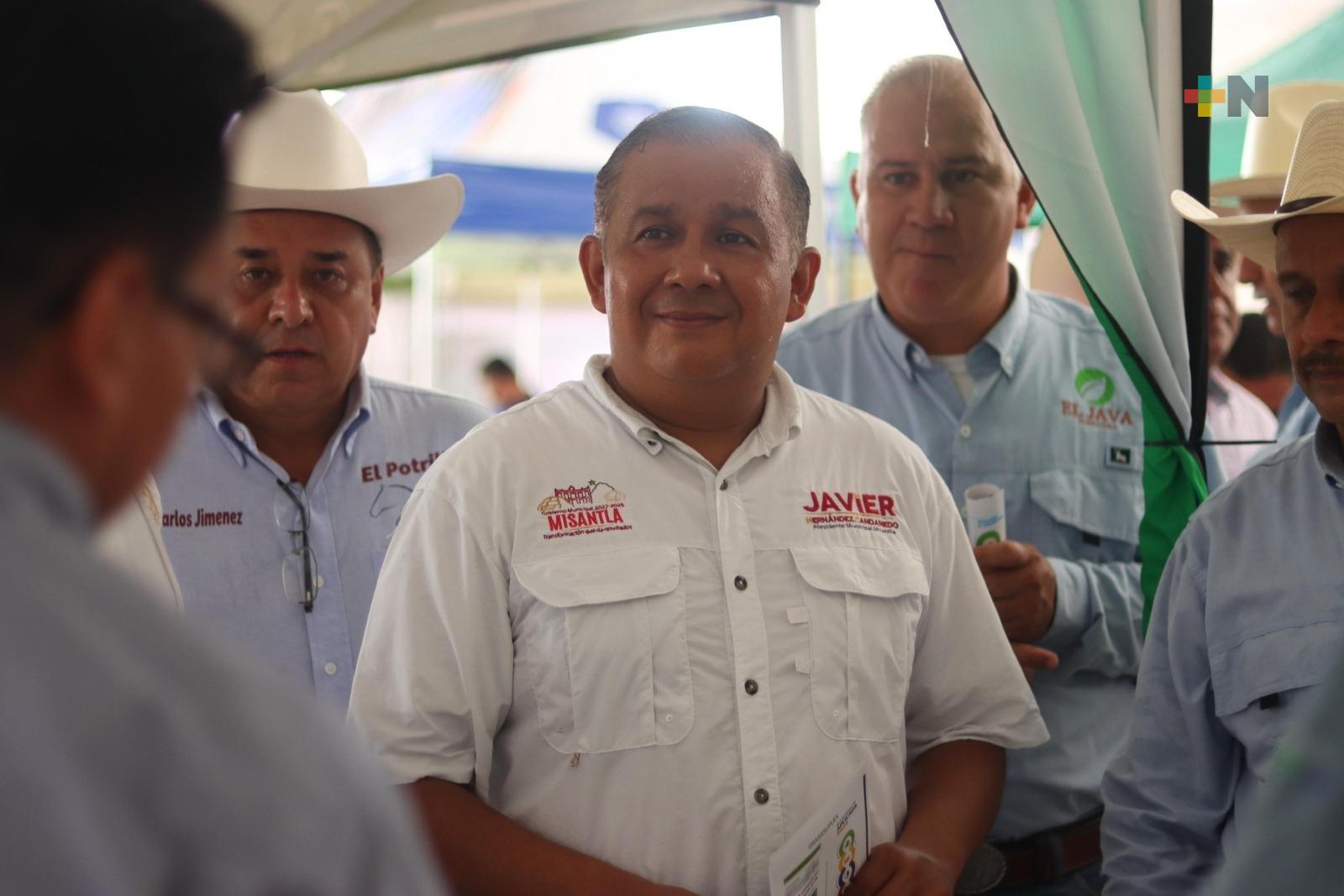 Cuitláhuac García respondió con hechos, no con palabras a los misantlecos: Javier Hernández