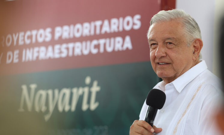 Presidente encabezó evaluación de proyectos  de infraestructura en Nayarit