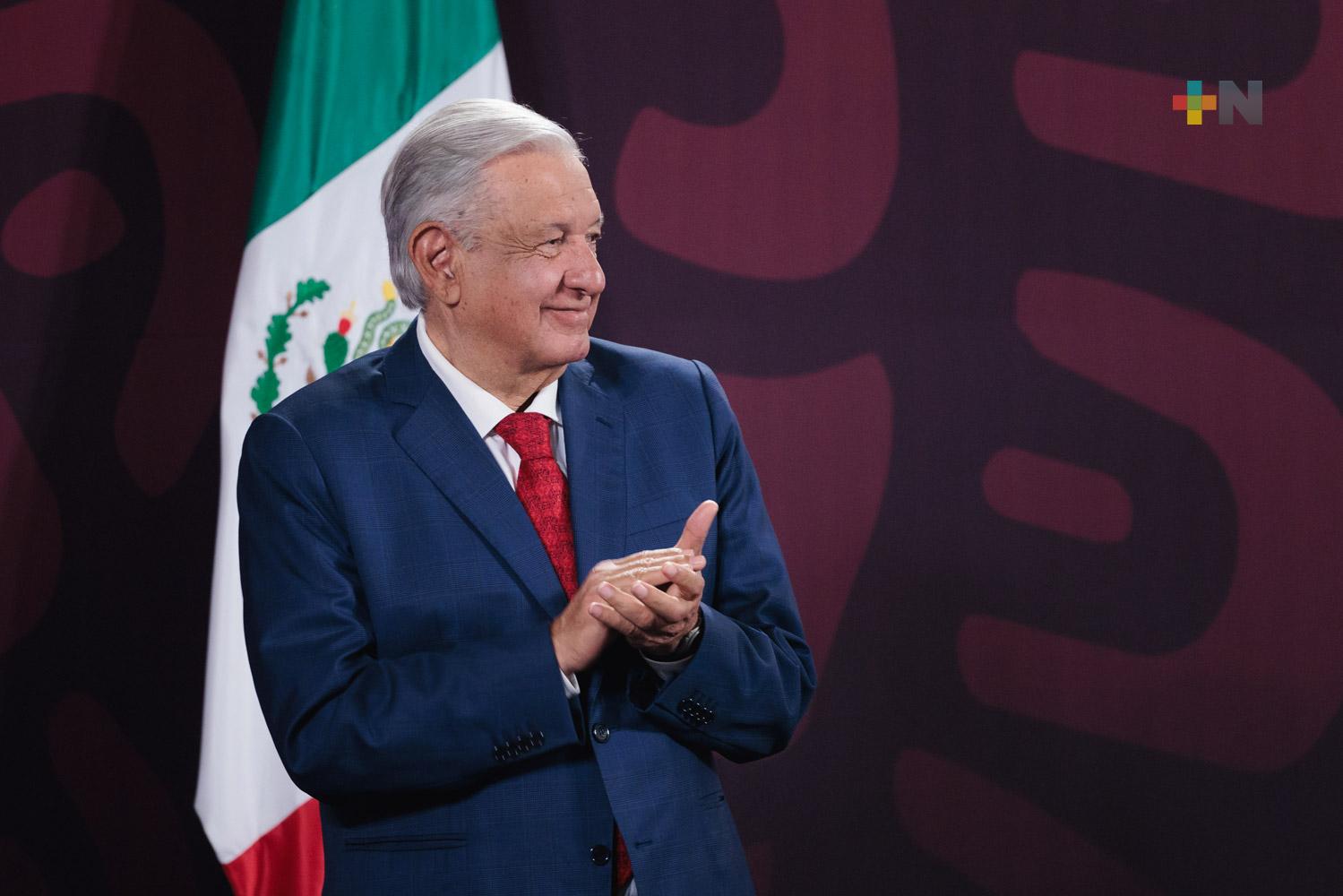 Renuncio a Morena, me voy contento: AMLO