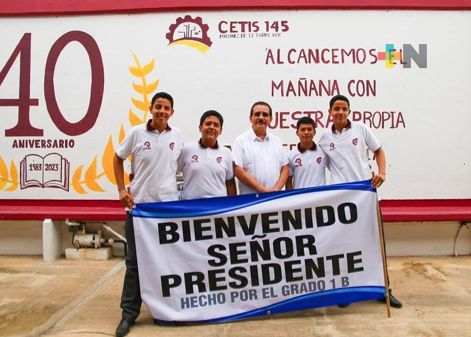 Alcalde de Martínez de la Torre refrenda su apoyo a la educación