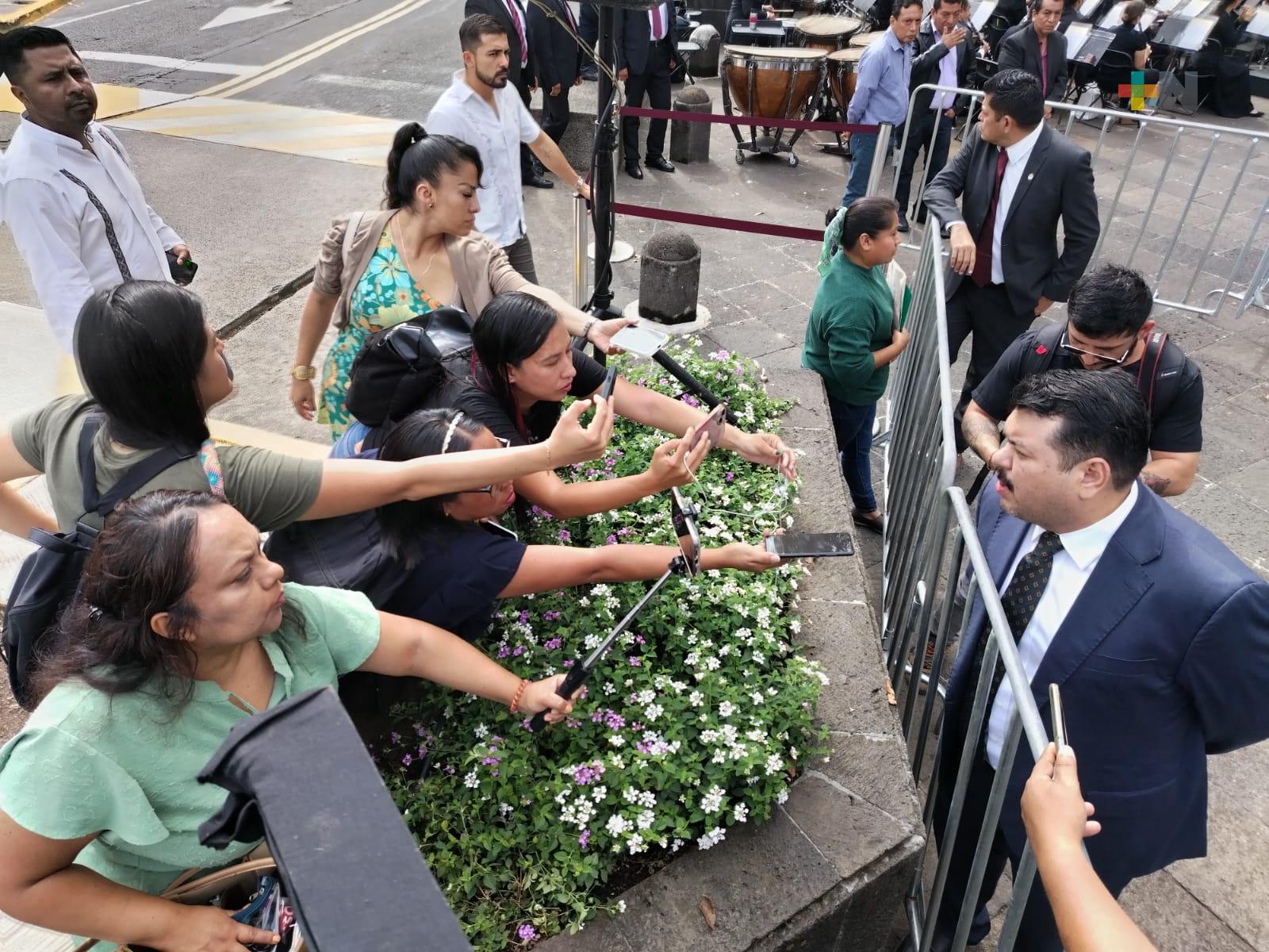 Suspenden grito del 15 en Ixhuatlán del Sureste por manifestantes; no hubo incidentes