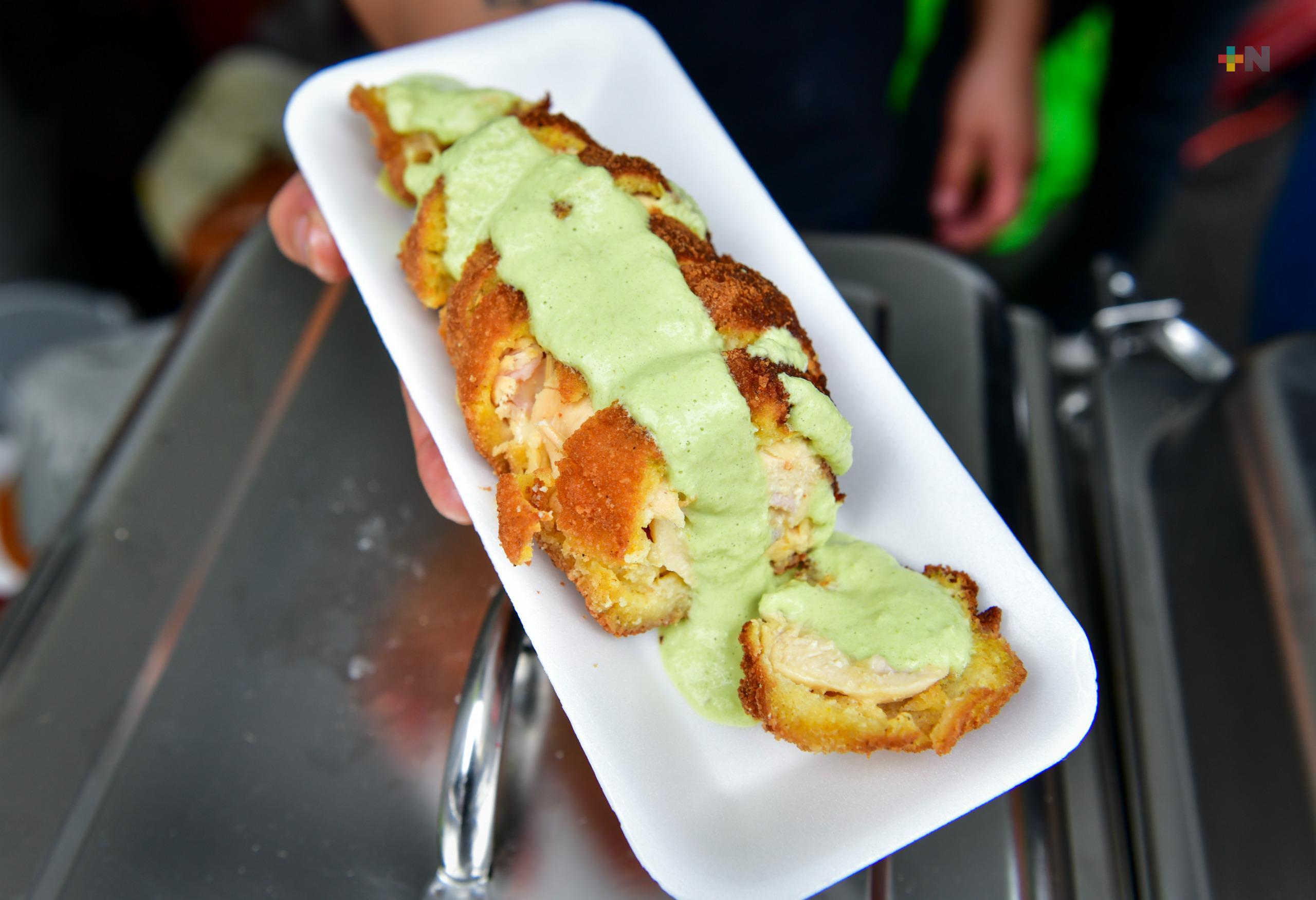 Exóticos platillos muestran riqueza gastronómica en Festival del Chile Xalapeño