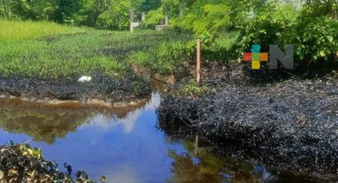 Se mantiene coordinación con entidades federales que atienden derrame en Papantla
