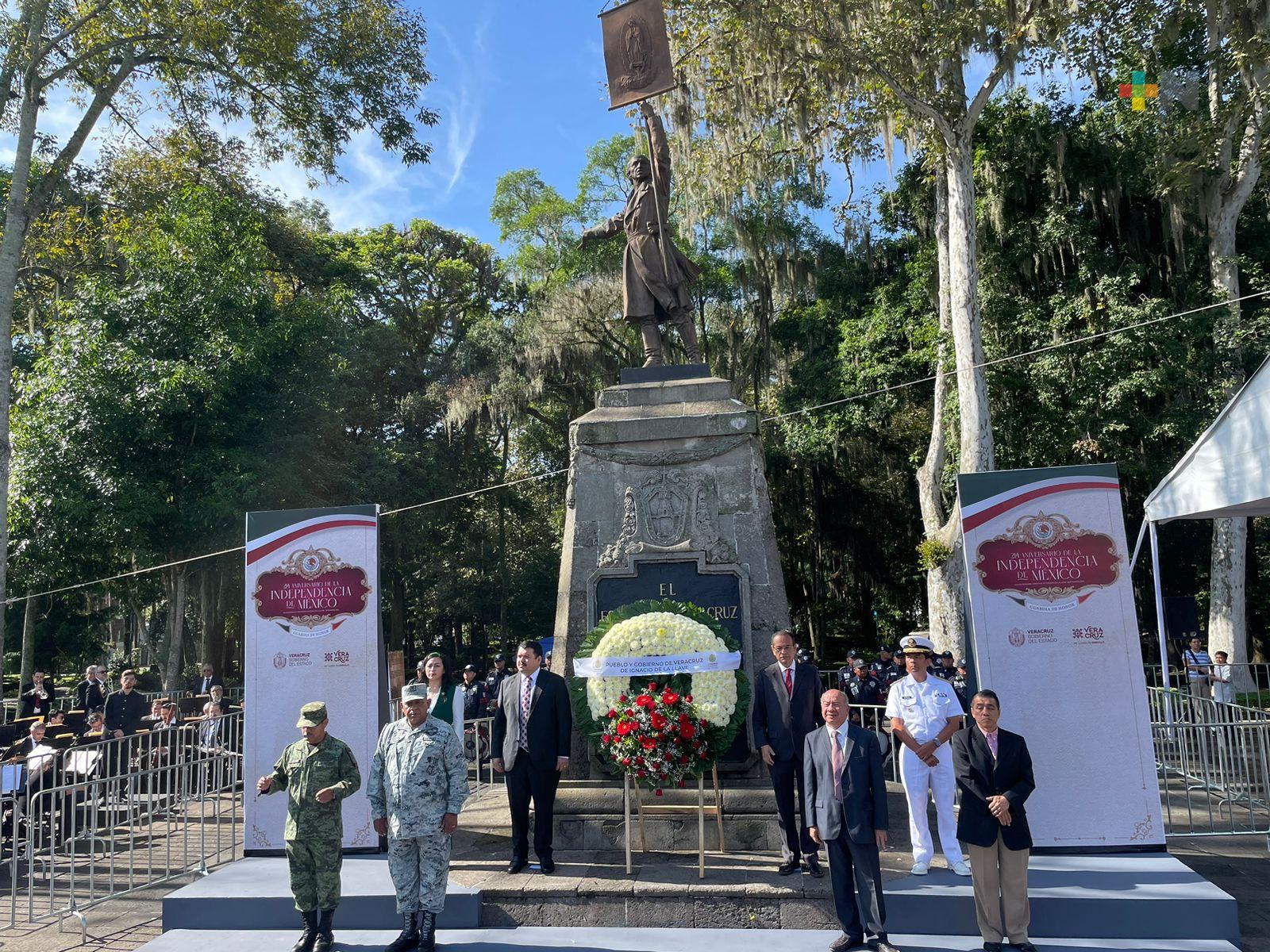 Secretaría de Gobierno inicia las guardias de honor en el monumento a Miguel Hidalgo
