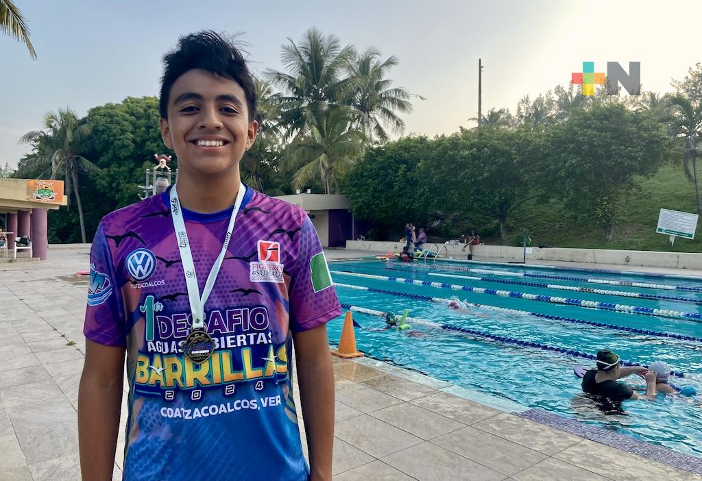 Nadadores de Fénix Swim de Coatza destacan en «Desafío de Aguas Abiertas Barrillas 2024»