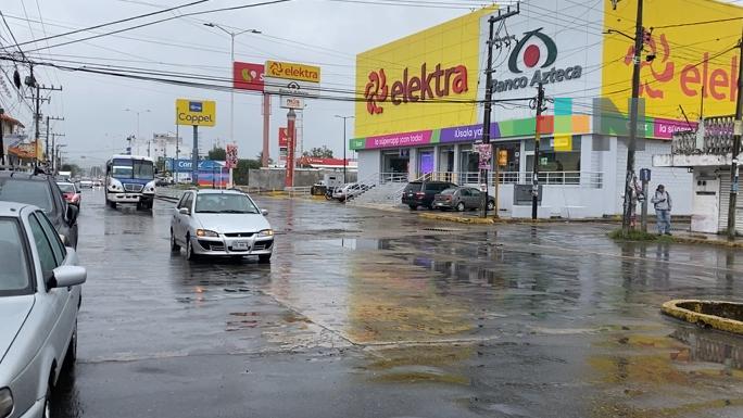 Activan alerta gris en municipio de Tuxpan por temporal lluvioso