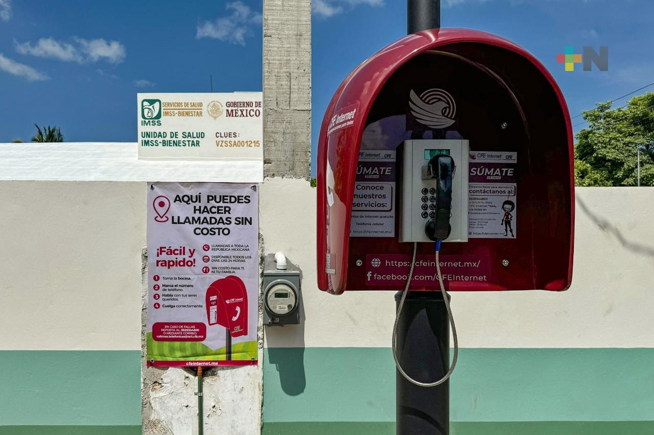 Sedesol e Innovación gubernamental instalan cabina telefónica en Las Barrillas