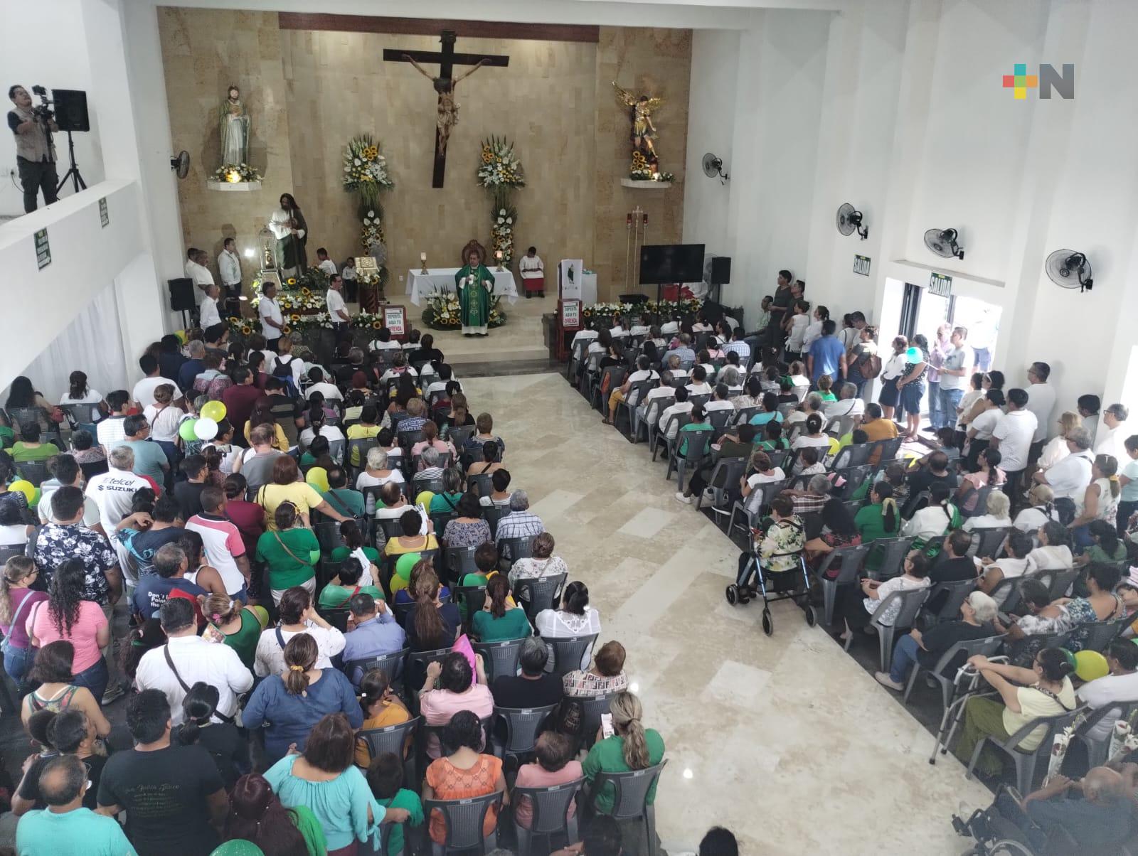 Más de tres mil personas visitan las reliquias de San Judas Tadeo, en fraccionamiento Laguna Real