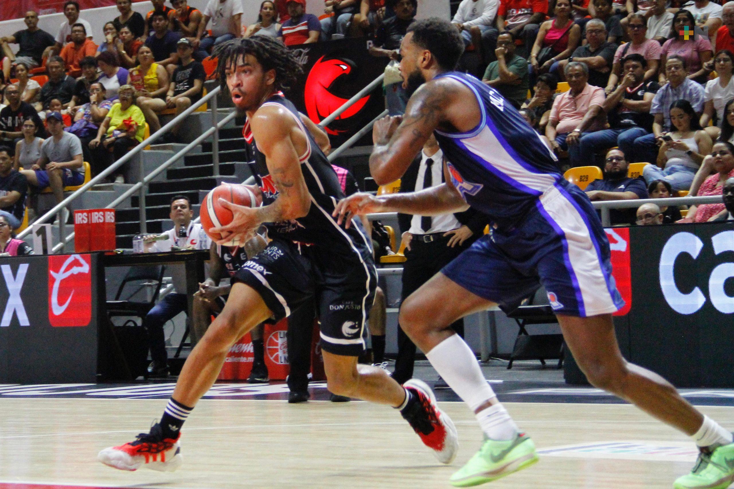 Halcones Rojos gana y divide la serie con Astros de Jalisco, en el puerto