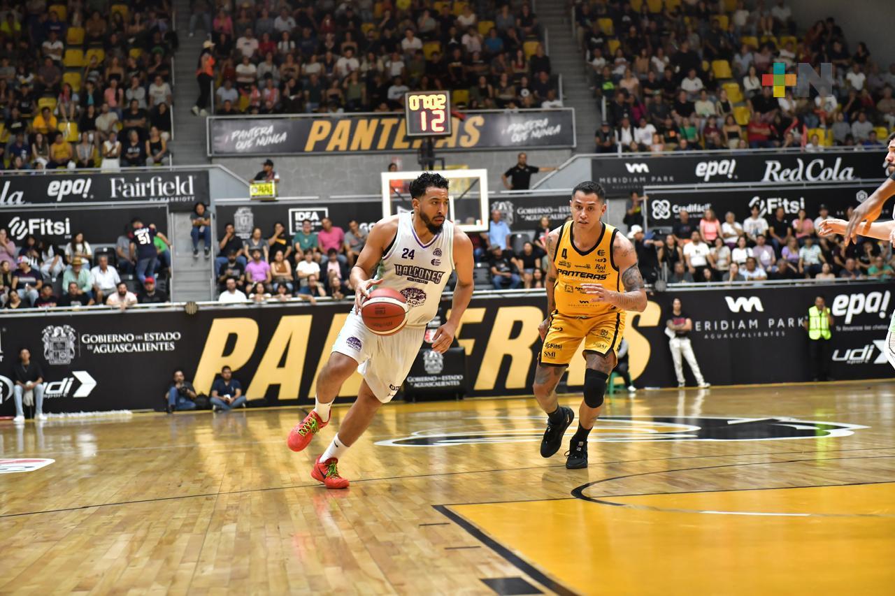 Panteras barrieron en la serie con Halcones de Xalapa