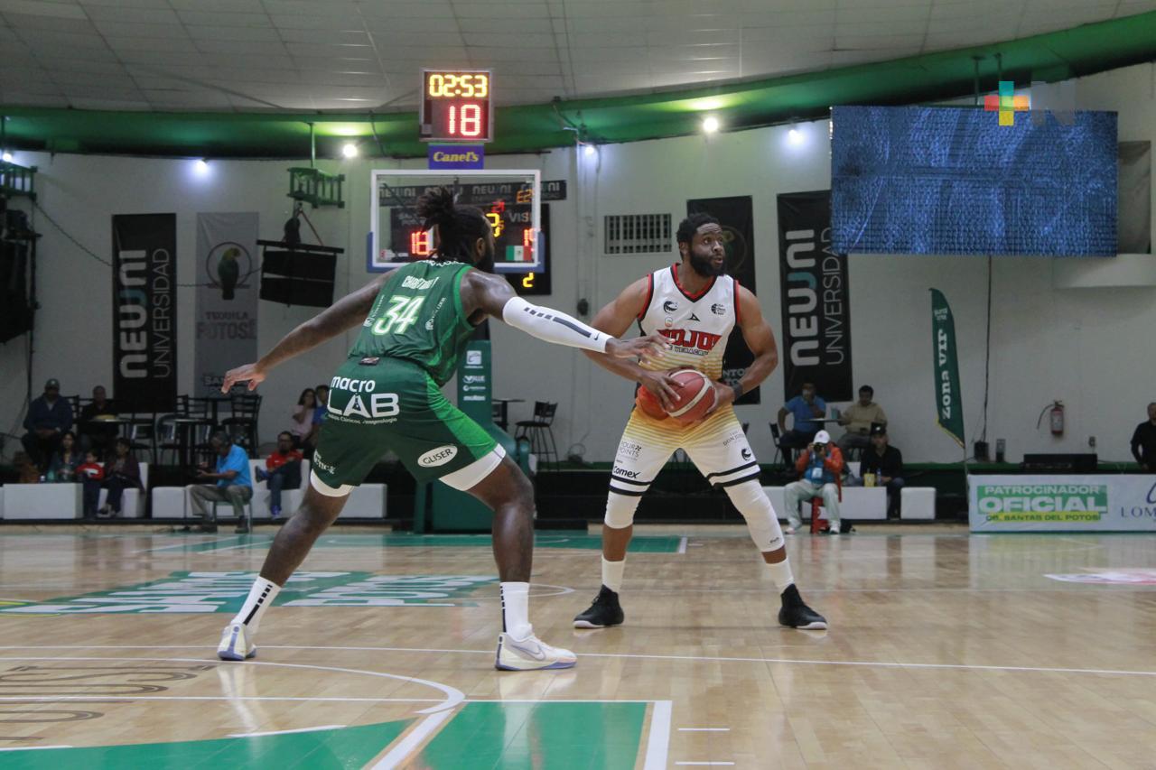 Halcones Rojos vencen al Santos del Potosí al iniciar serie