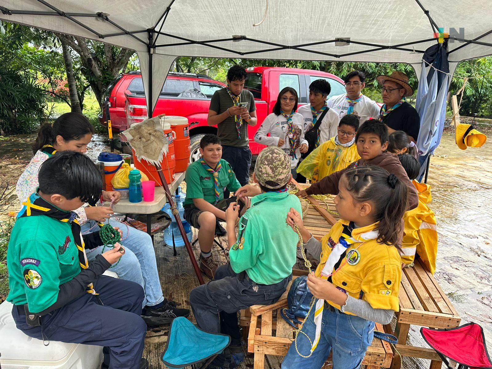 Scouts de Coatzacoalcos se certifican para realizar campamentos y subsistir al aire libre