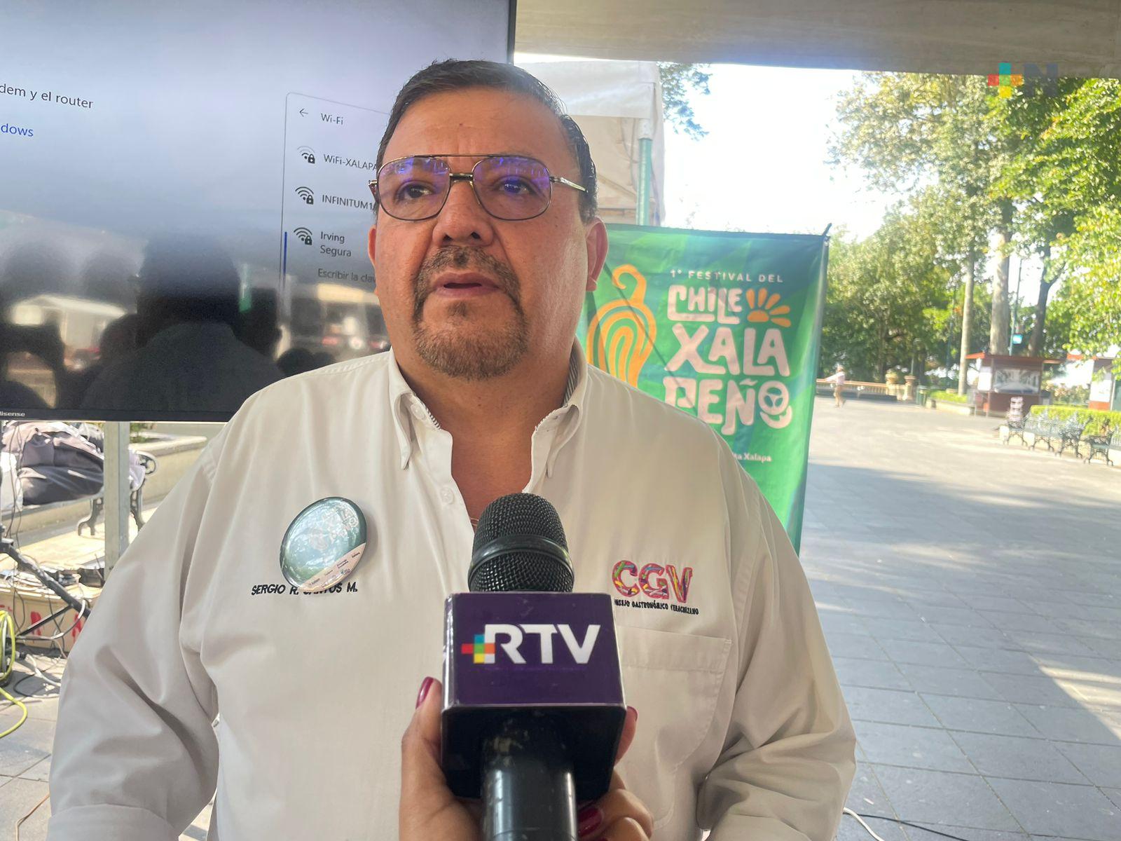 Después de bajas ventas por gastos escolares restauranteros esperan reponerse con fiestas patrias