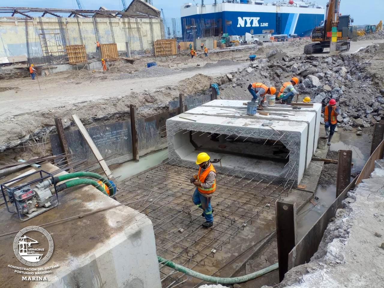 Asipona Veracruz y los tres niveles de gobierno finalizan colector pluvial para la Plaza del Heroísmo Veracruzano