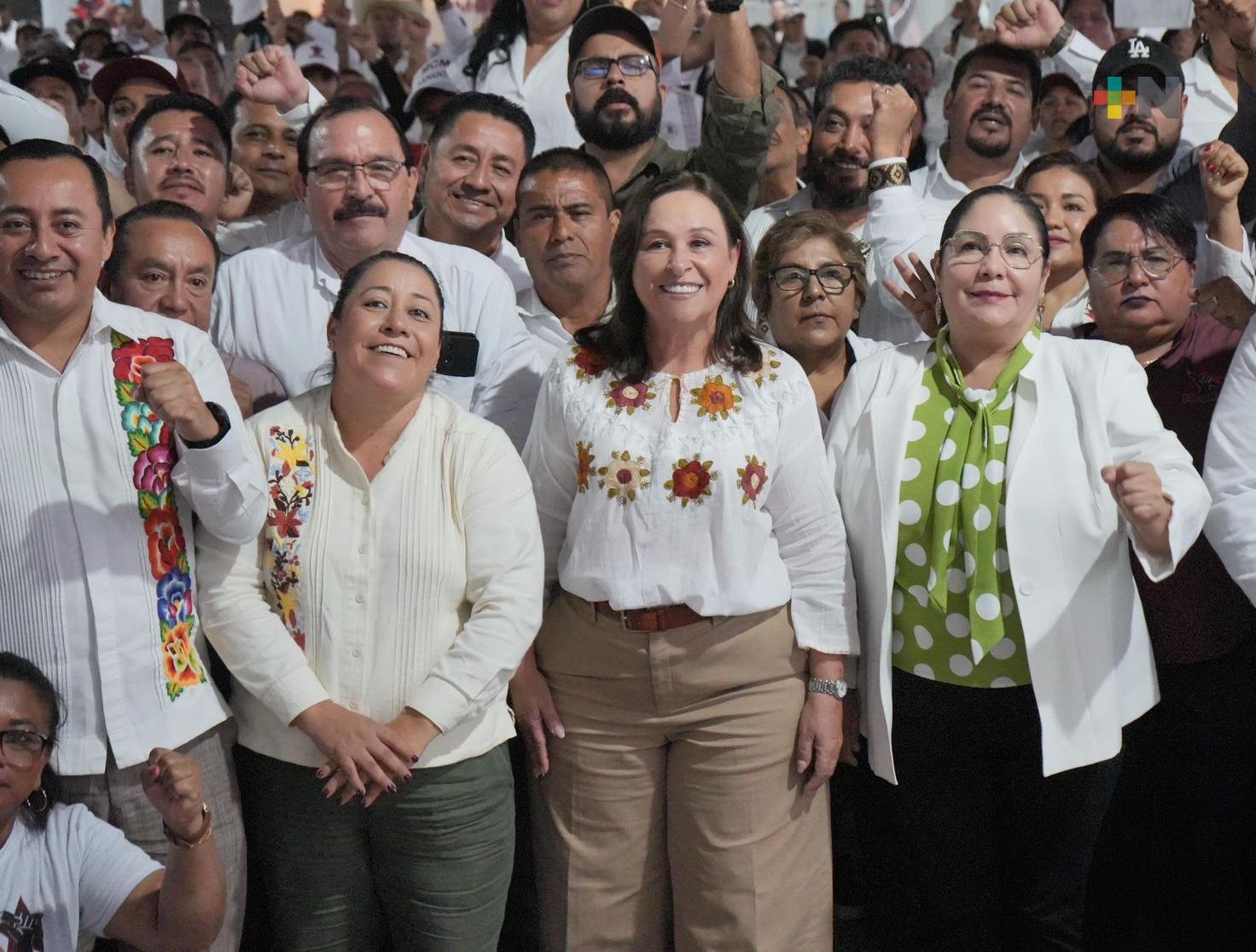 El magisterio son todos, maestros federales y estatales, afirma Rocío Nahle