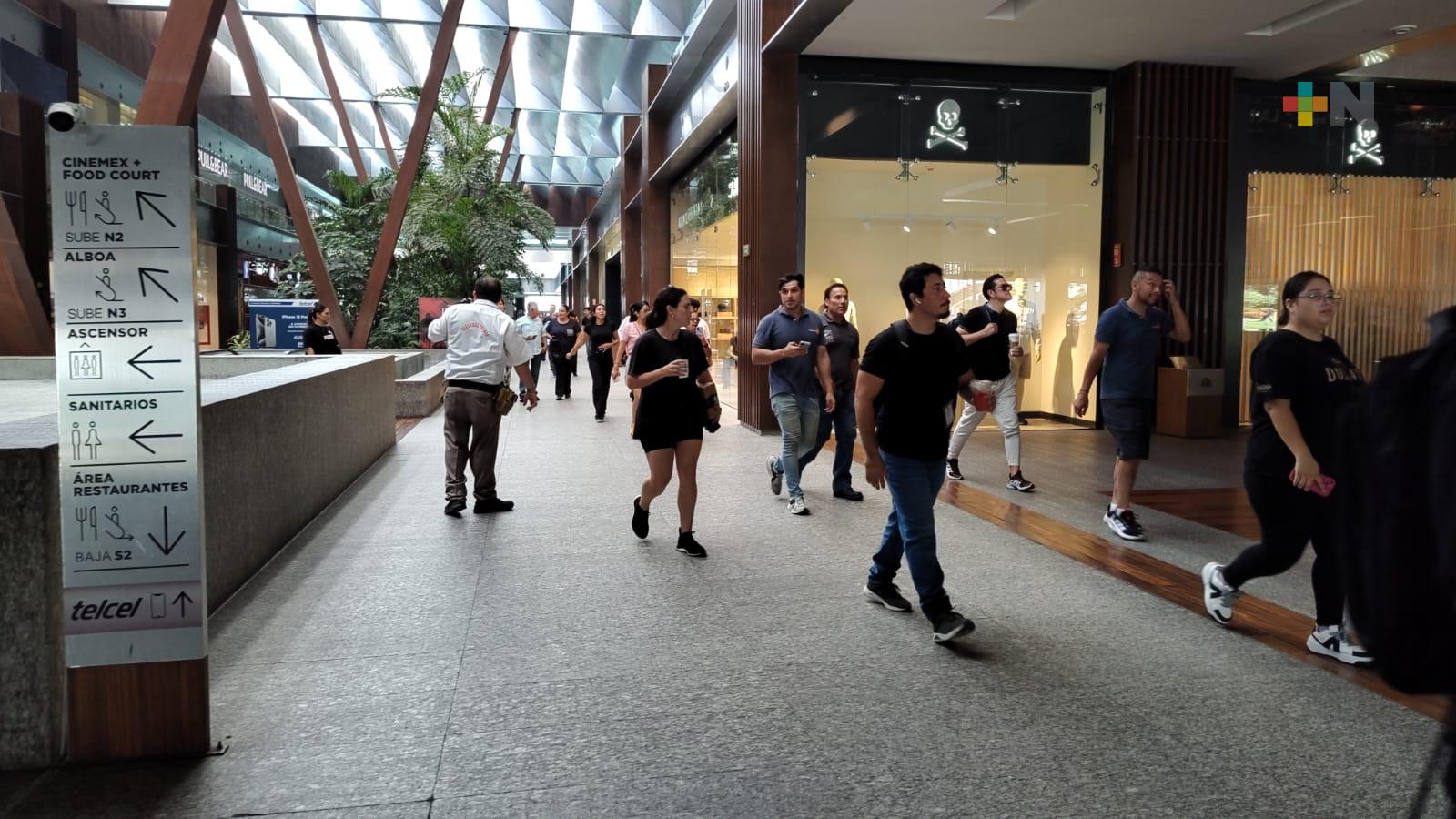 Realizan simulacro en plaza Andamar de Boca del Río