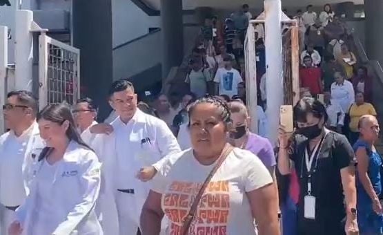 Hospital Regional de Veracruz realiza simulacro de sismo