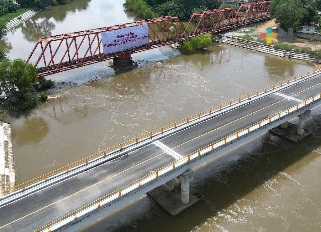 Más que un compromiso, un sueño cumplido en José Azueta con puente El Maguey: Gobernador