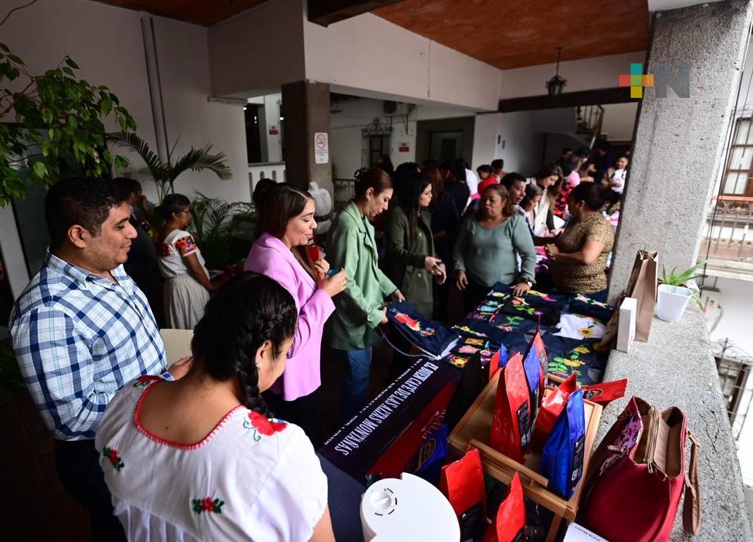 OPLE Veracruz organiza la Expo Venta Artesanal 2024 «Manos Indígenas»