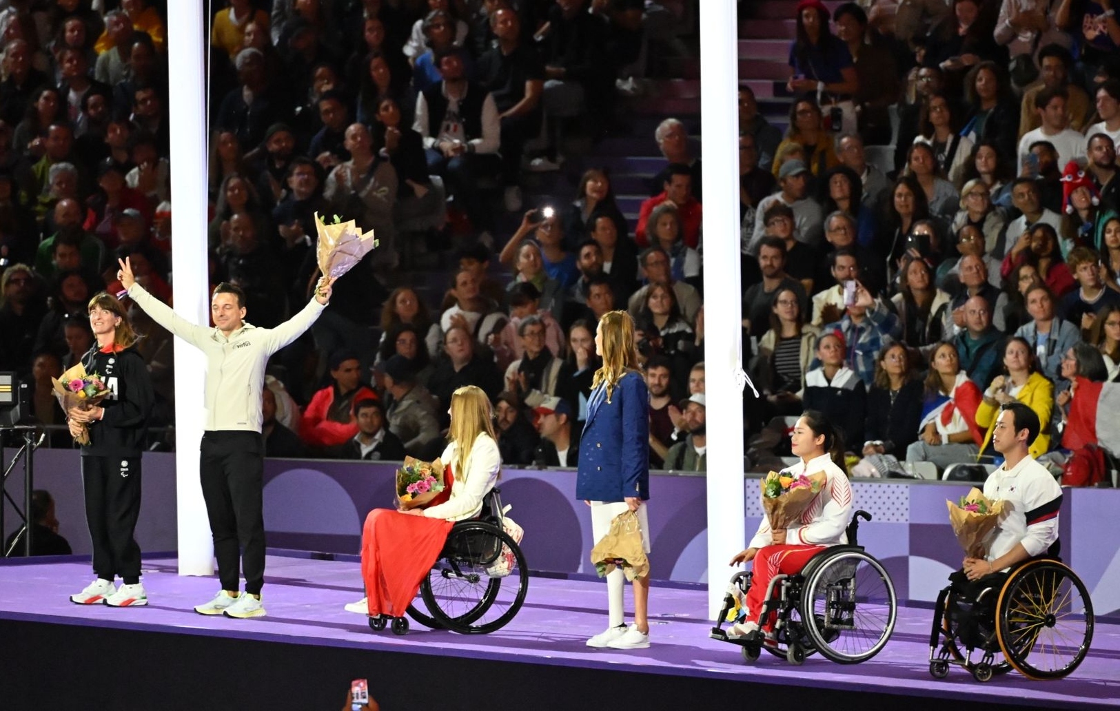 Con una gran fiesta multicolor llegan a su fin los Juegos Paralímpicos París 2024