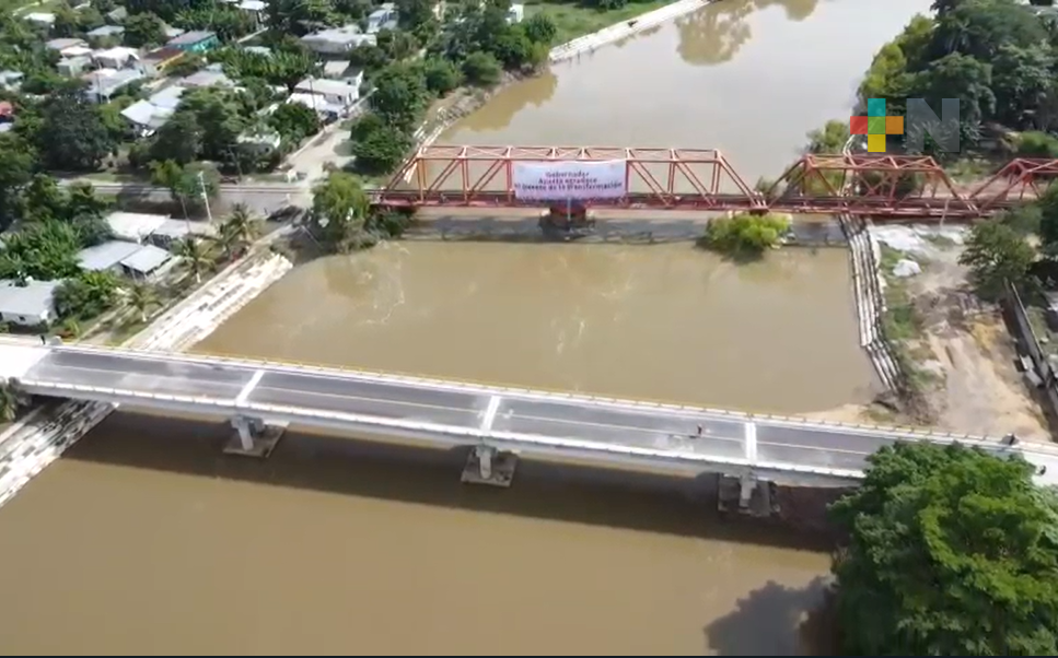 Agradecen construcción del puente de El Maguey en municipio de José Azueta