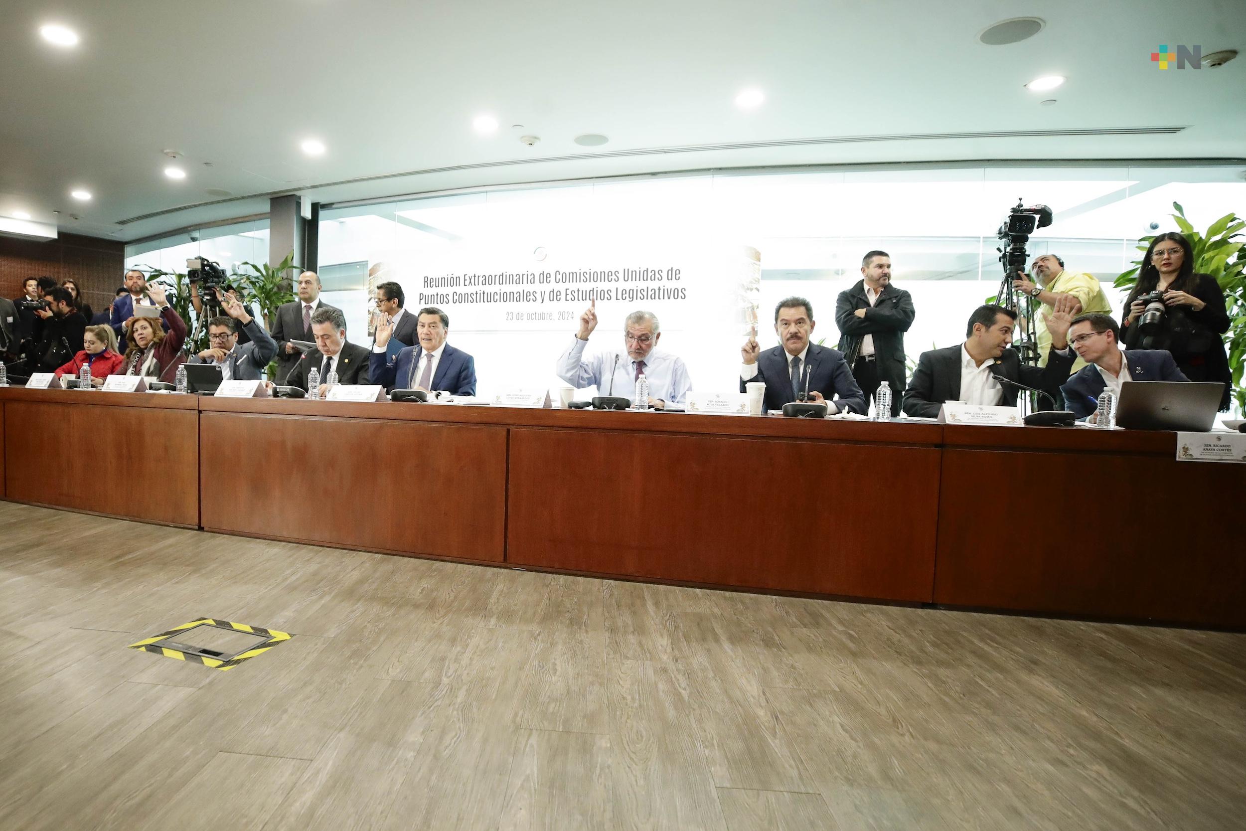 Comisiones aprueban dictamen sobre inimpugnabilidad de reformas constitucionales