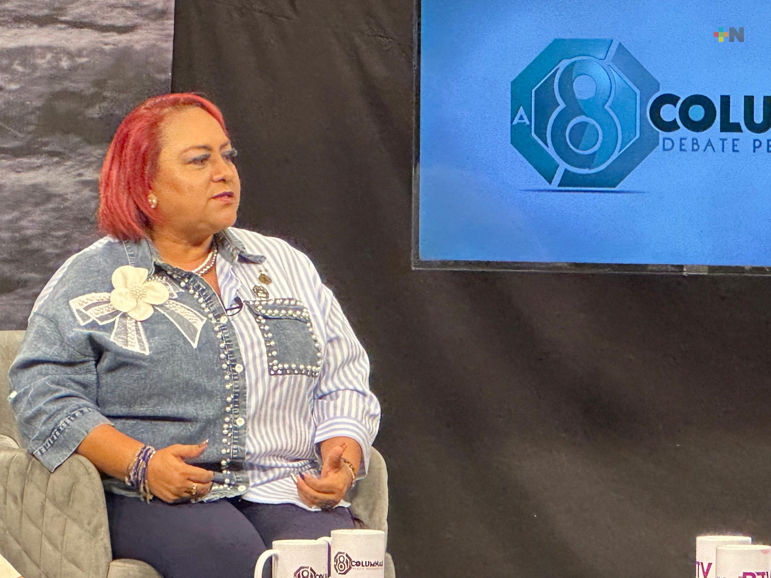 Gobernador Cuitláhuac García respetó autonomía del poder legislativo: Adriana Esther Martínez