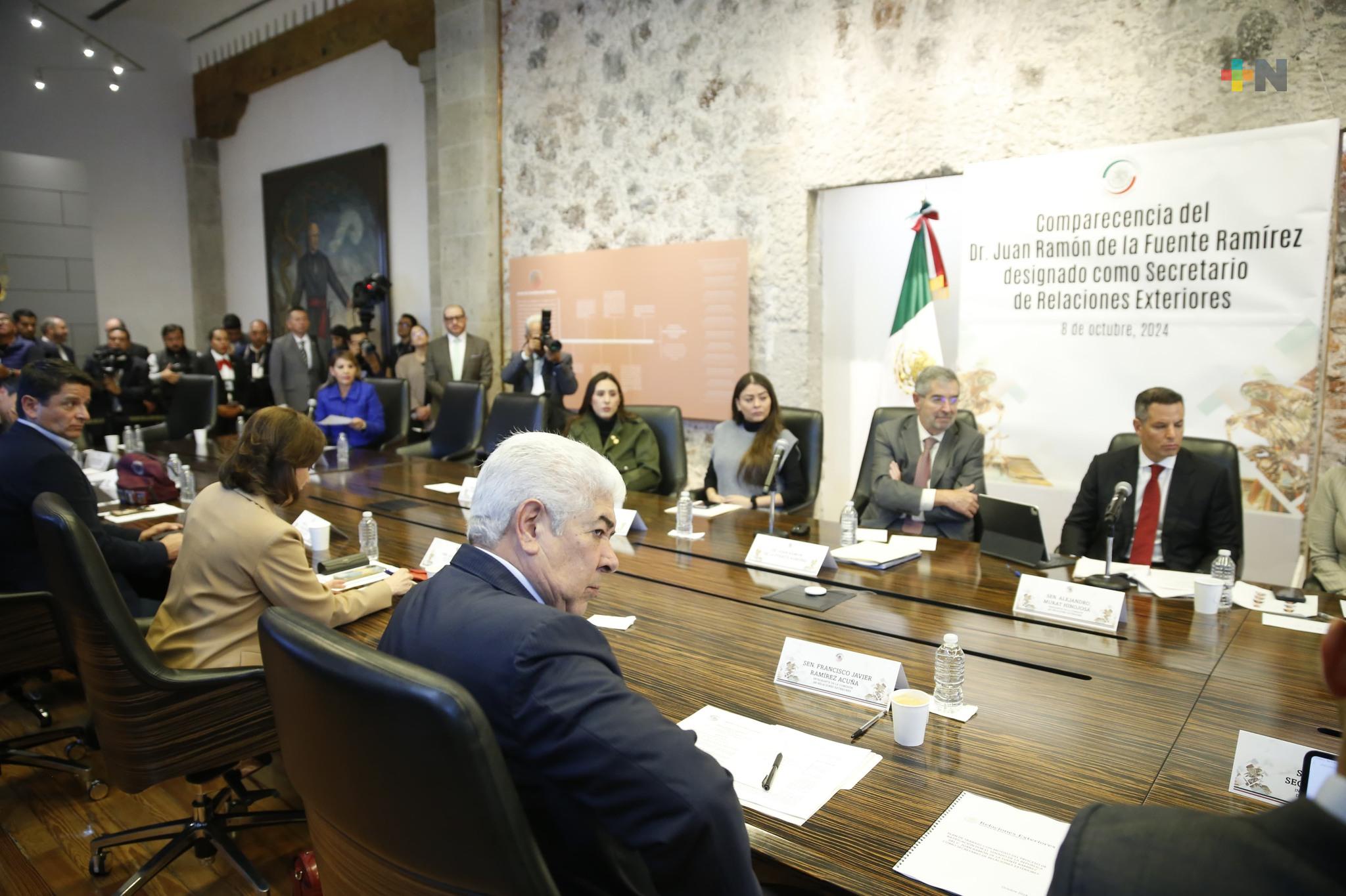 Secretario de Relaciones Exteriores, Juan Ramón de la Fuente, compareció ante comisión del Senado