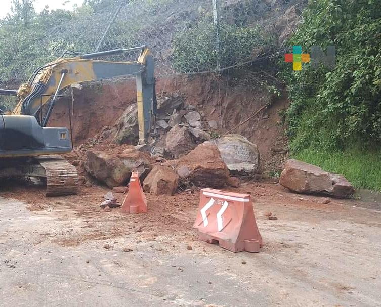 Carretera Acatzingo-Ciudad Mendoza podría abrirse en próximos 6 días