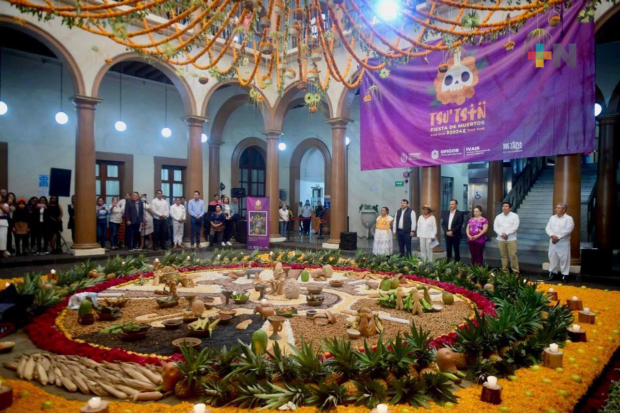 Cuitláhuac García inaugura majestuoso altar «Tsu´tsin, Fiesta de Muertos»