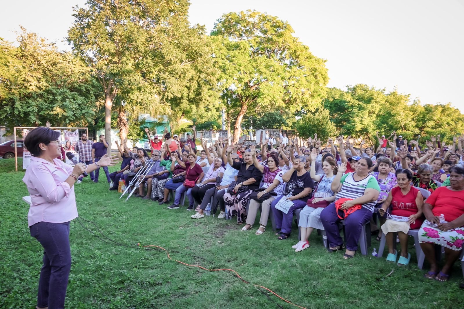 Asambleas comunitarias, vitales para informarle al pueblo sobre las reformas constitucionales: Rosa María Hernández