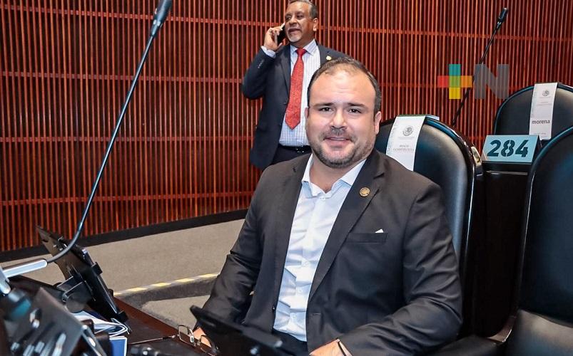 Con reforma a Ley de Infonavit, jóvenes accederán a vivienda: Adrián González