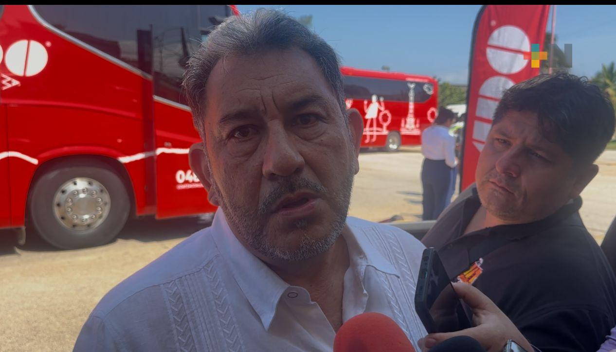 Alcalde de Coatza celebra inversión de 190 mdp anunciada por empresa ADO