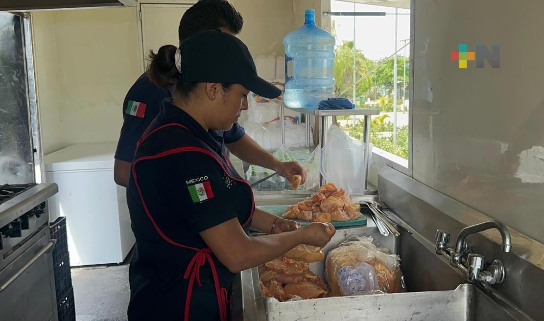 Cocina móvil de SSP llega a Coatzacoalcos