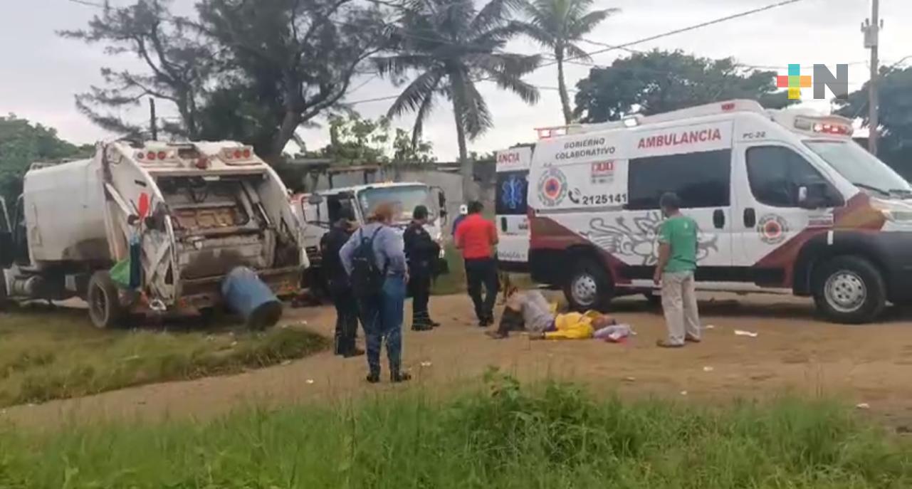 Dos trabajadores de limpia pública lesionados por explosión en Villa Allende