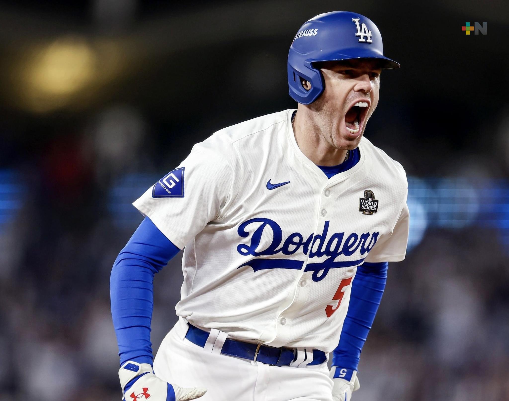 Con grand slam de Freeman, Dodgers vence a Yankees al iniciar la Serie Mundial