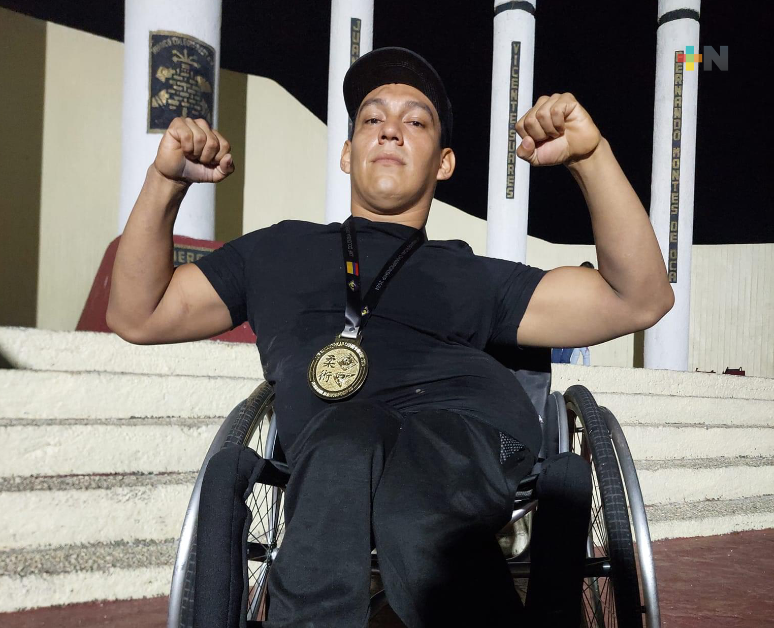 Paratleta Manuel Cisneros entrena rumbo al Campeonato Mundial de Jiujitsu