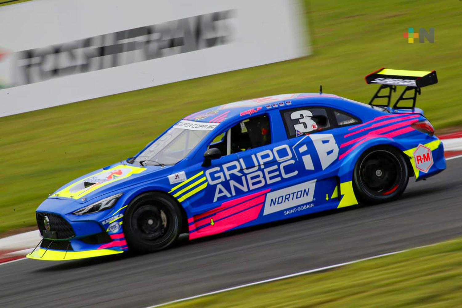 Podios para Alpha Racing en segunda carrera de Puebla, en la Súper Copa