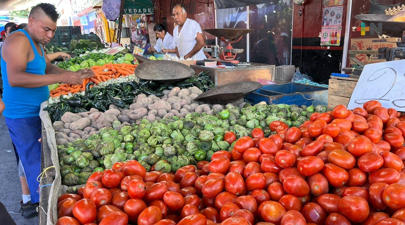Comerciantes de frutas y verduras mantendrán precios durante temporada de Todos Santos