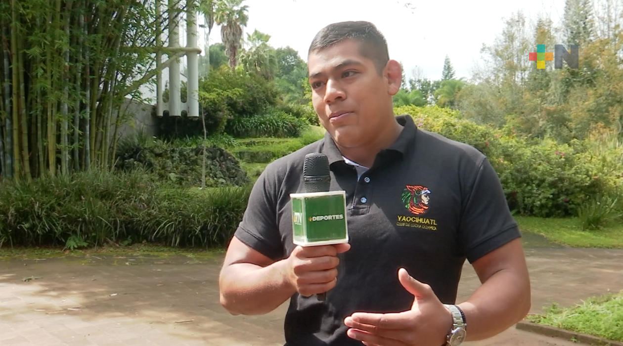 Óscar Aguilar se prepara para su próxima competencia en el Comité Olímpico Mexicano