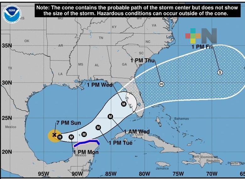 Huracán «Milton» se aleja de costas mexicanas, sigue monitoreo en municipios por lluvias: SPC