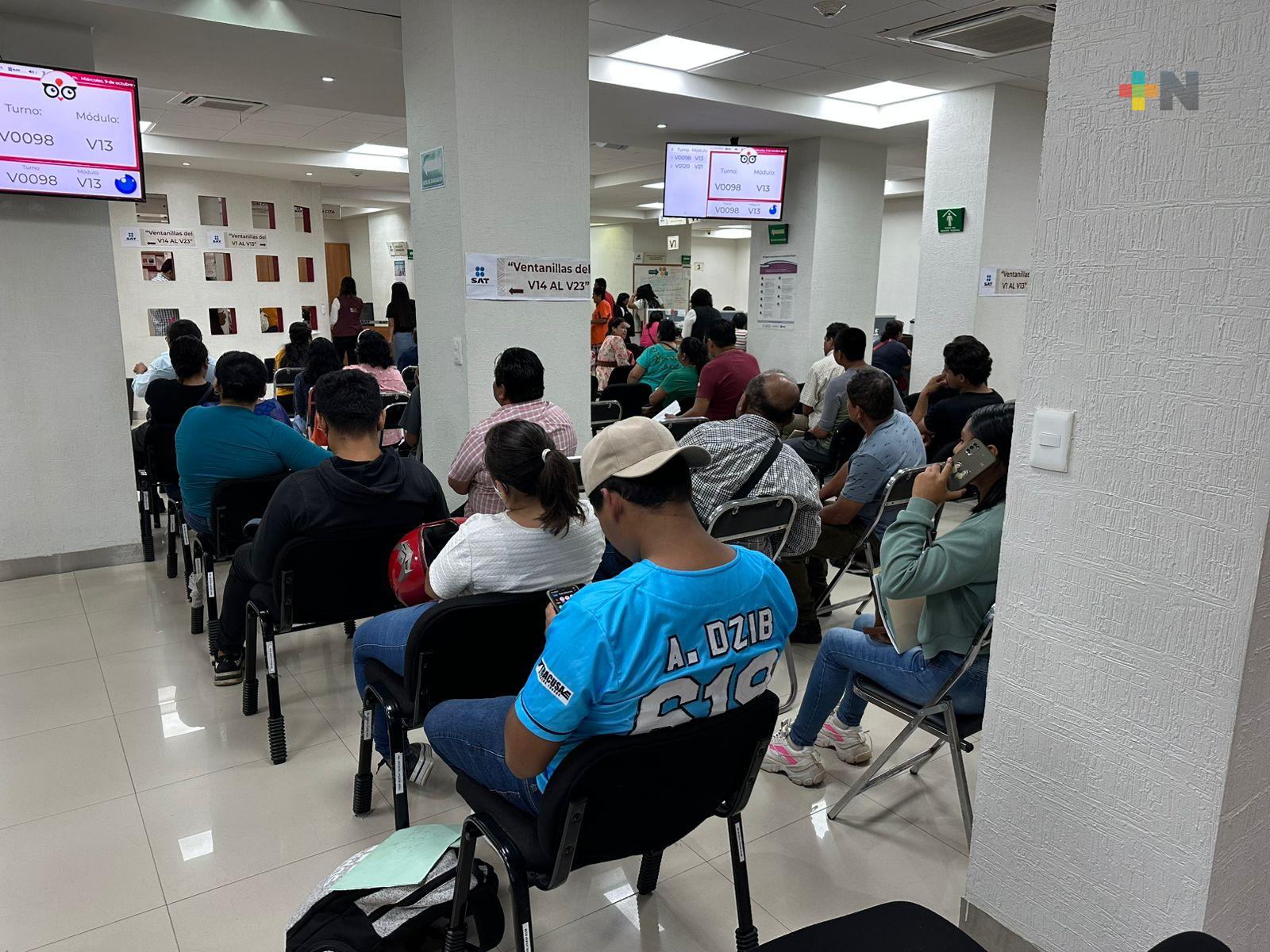 Sólo con credencial de elector vigente se pueden dar de alta en el SAT