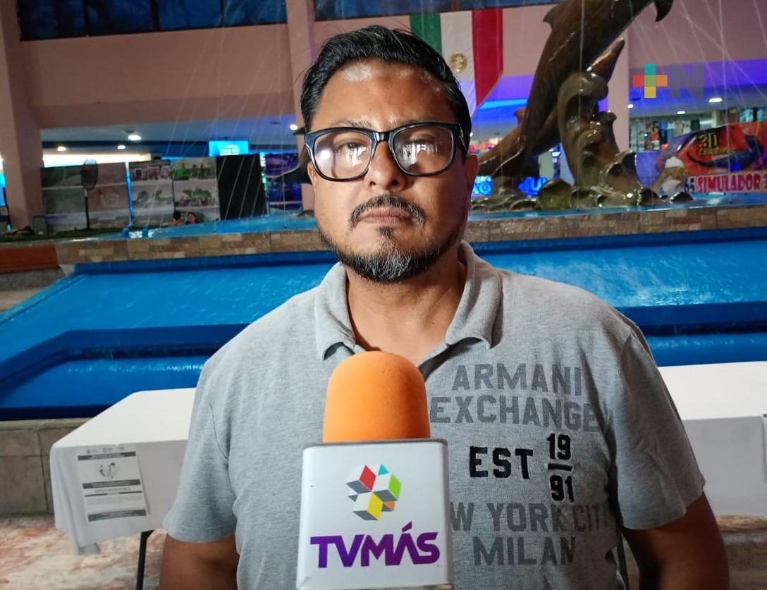 Plaza Aquarium del puerto instala mesa de acopio en apoyo a gente e Guerrero