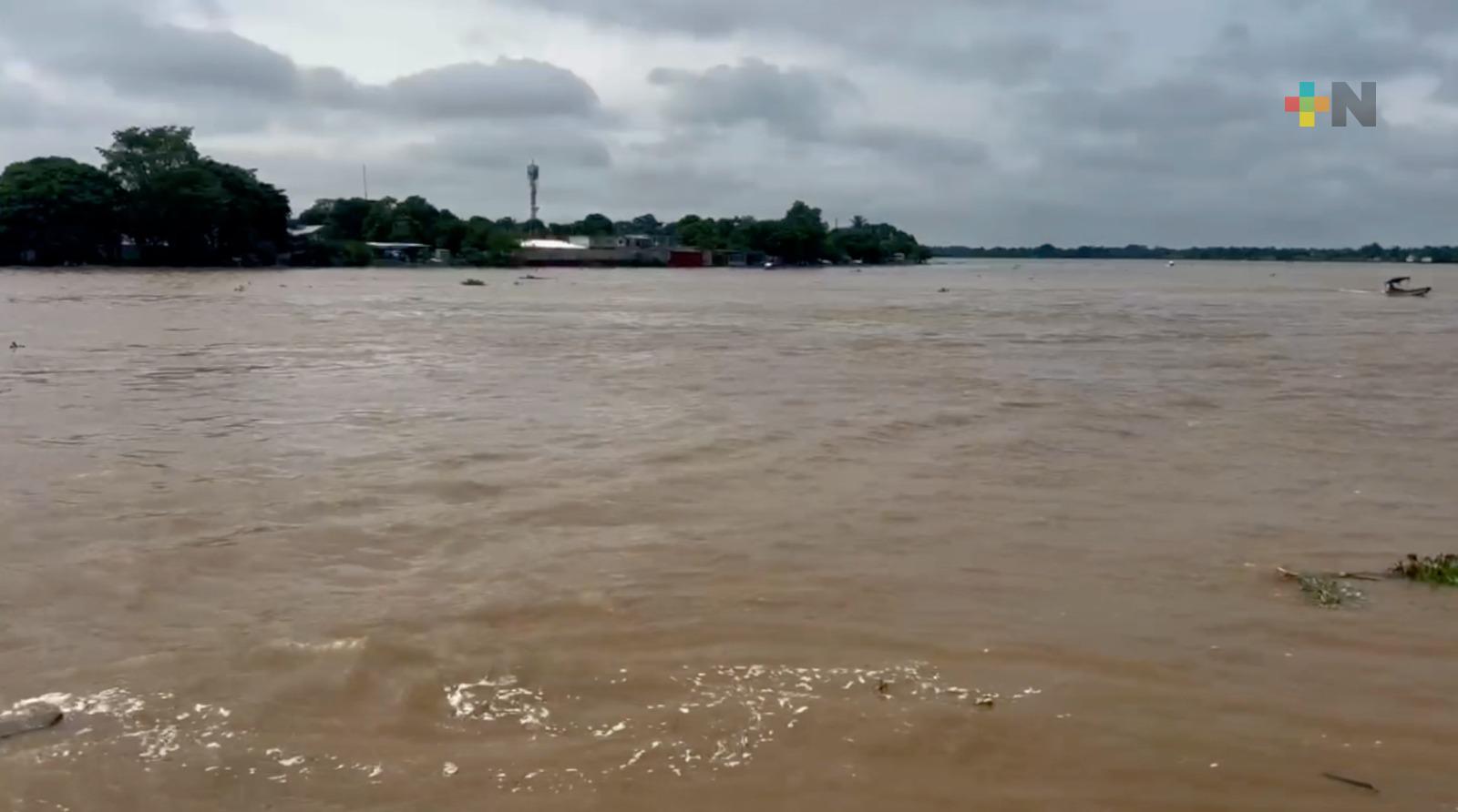 Conagua alerta a municipios del sur de Veracruz por desbordamientos de ríos