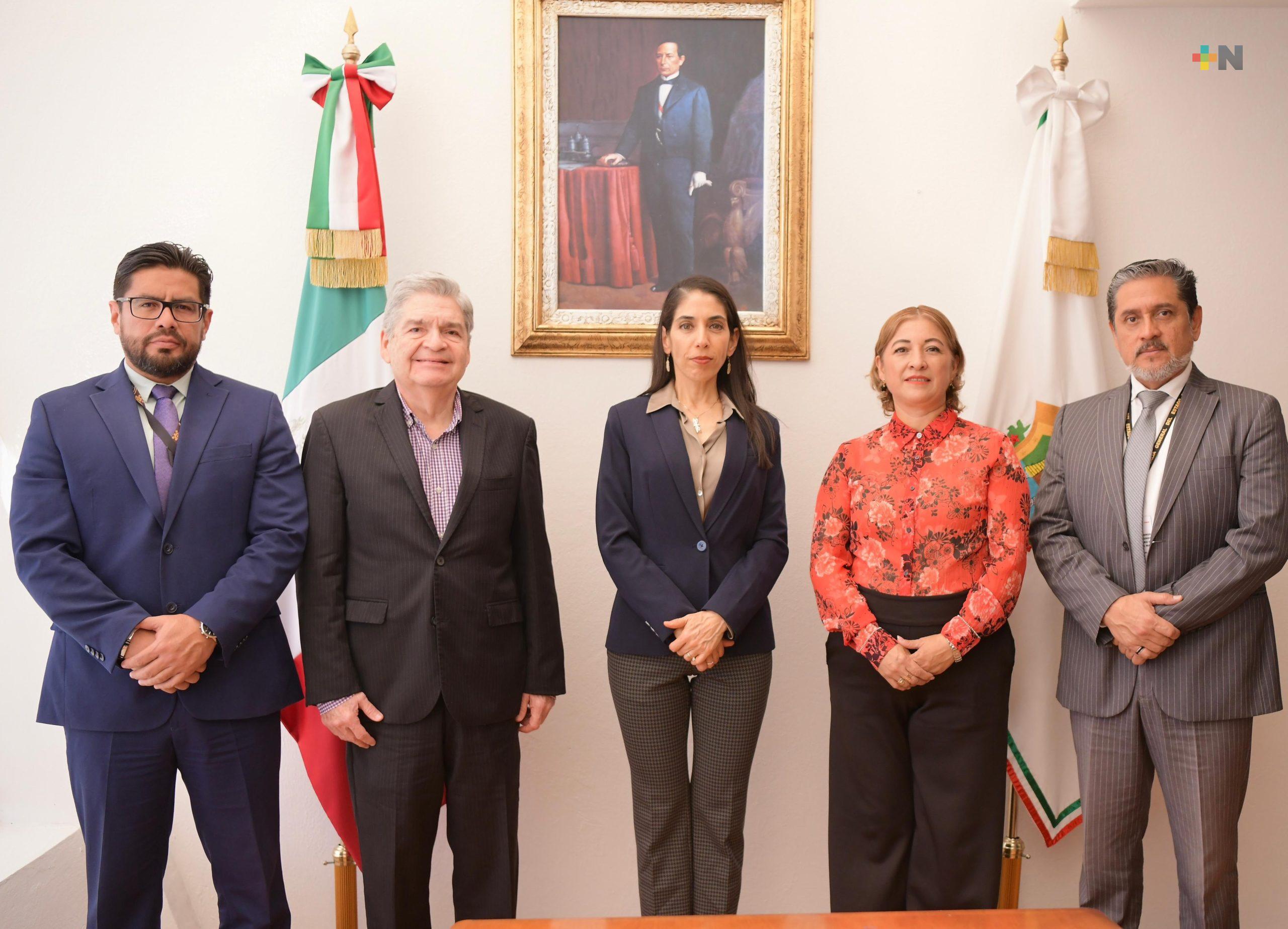 Fiscal general sostiene reunión con la presidenta municipal de Álamo