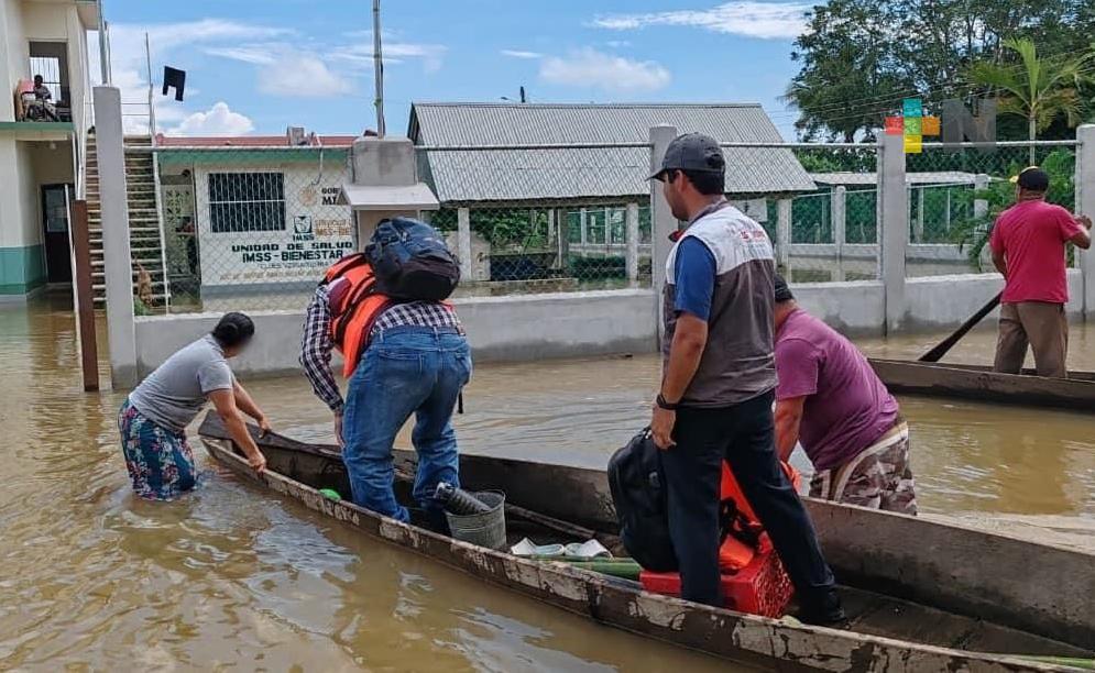 Sesver activa brigadas para atender a población afectada por lluvias en el sur de Veracruz
