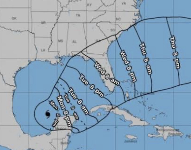 Pide PC Estatal a población no hacer caso a noticias falsas sobre huracán Milton en Veracruz